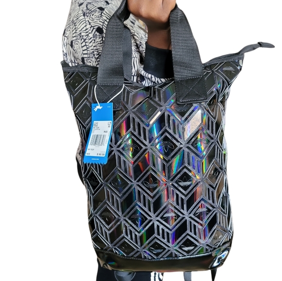 Adidas Geometric Backpack - Picture 3 of 4